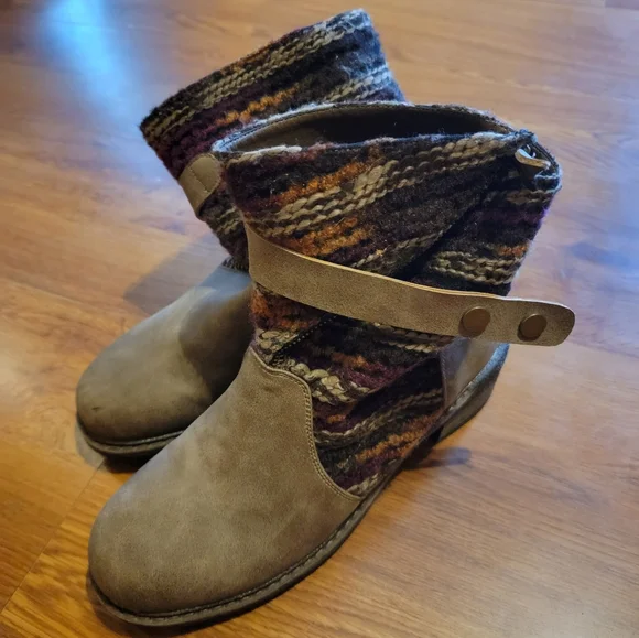 Fall Booties - Picture 2 of 3